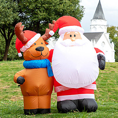 圣诞老人与麋鹿